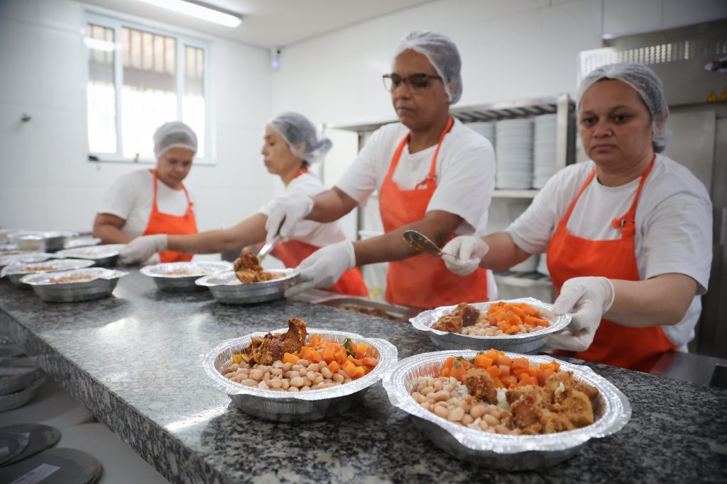 Bom Prato: veja como será o atendimento neste fim de semana