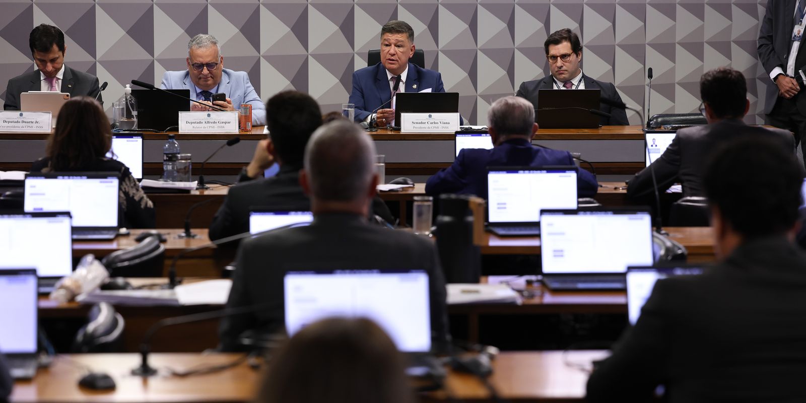 Dados de Vorcaro foram reinseridos no sistema da CPI do INSS, diz PF