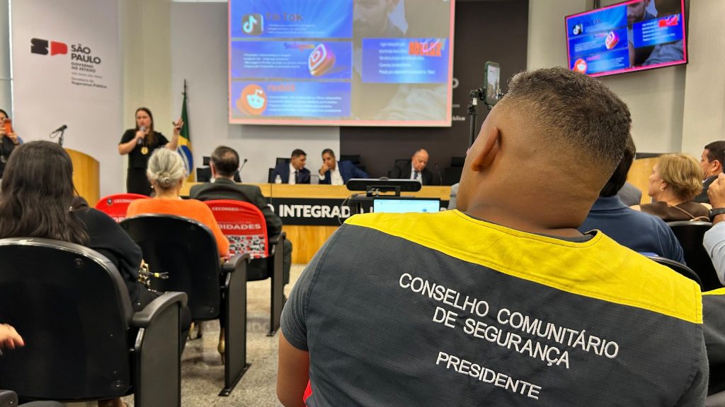 Governo de SP promove encontro para fortalecer combate a crimes virtuais contra crianças e adolescentes