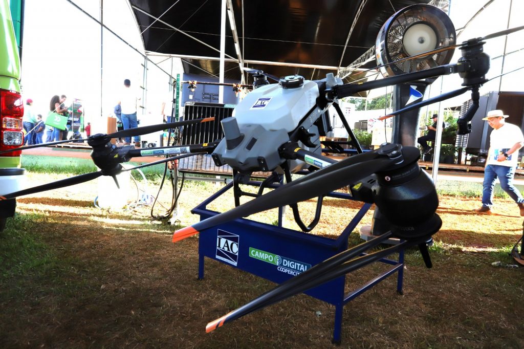 Inteligência artificial impulsiona inovação tecnológica na agricultura paulista