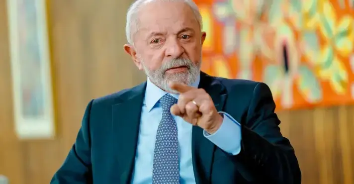 Lula suspende visto de assessor de Trump e impõe condição para liberar entrada