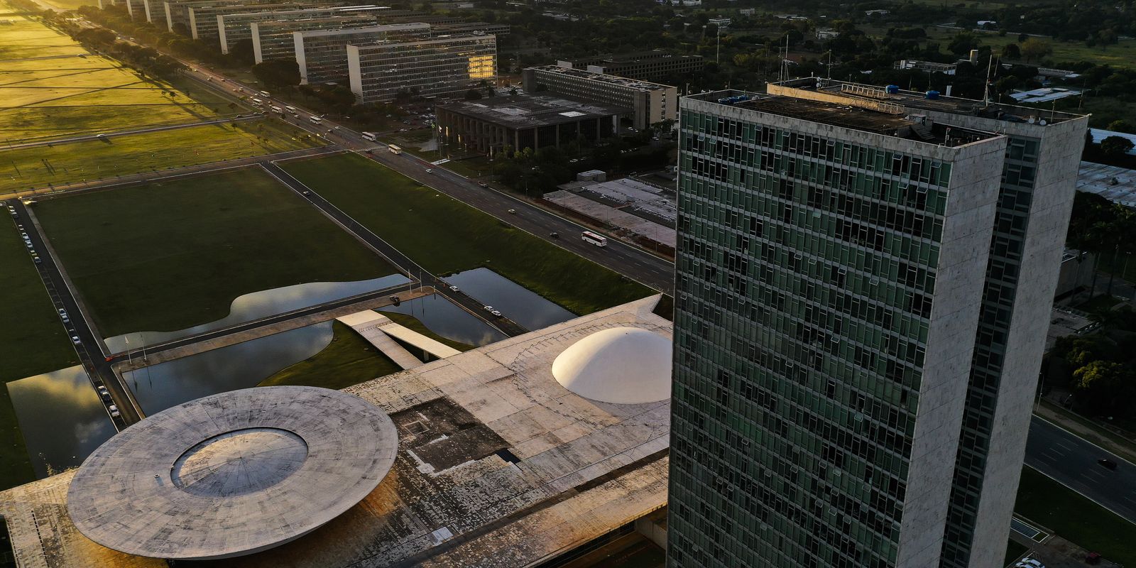 Eleições 2026: entenda as funções de senadores e deputados no Legislativo