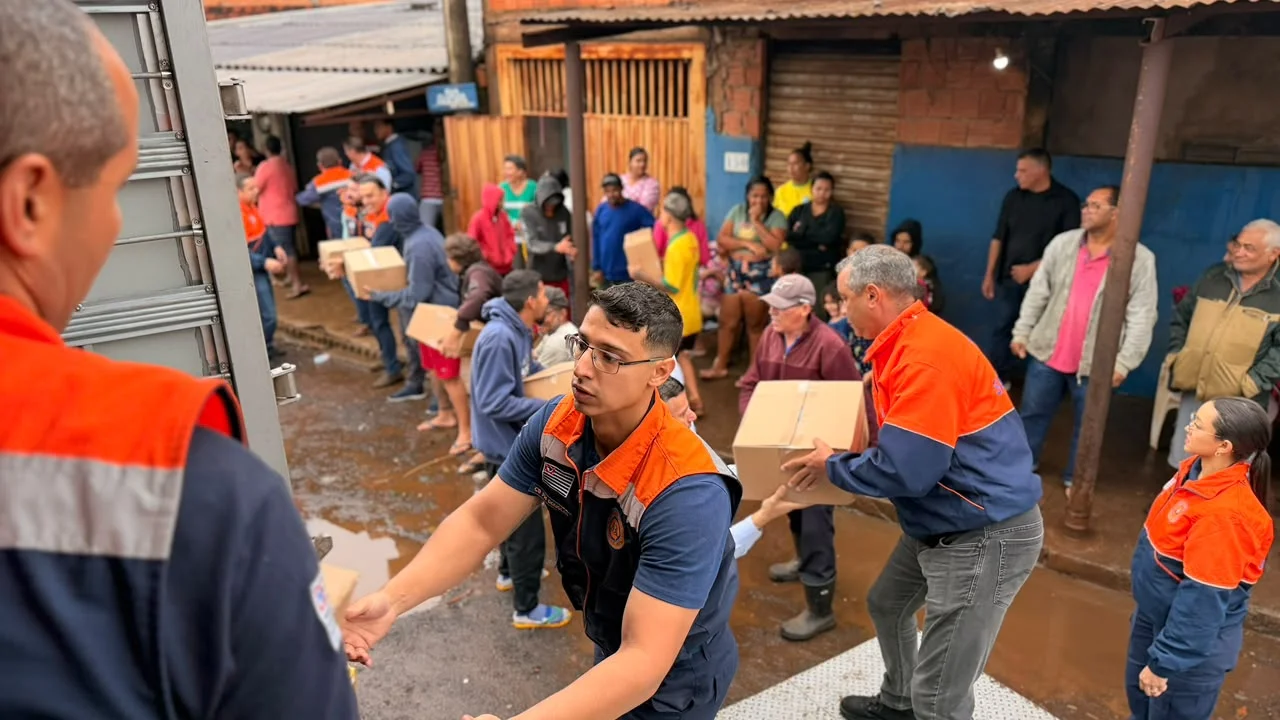 Governo de SP alinha ações emergenciais após chuvas no Vale do Ribeira