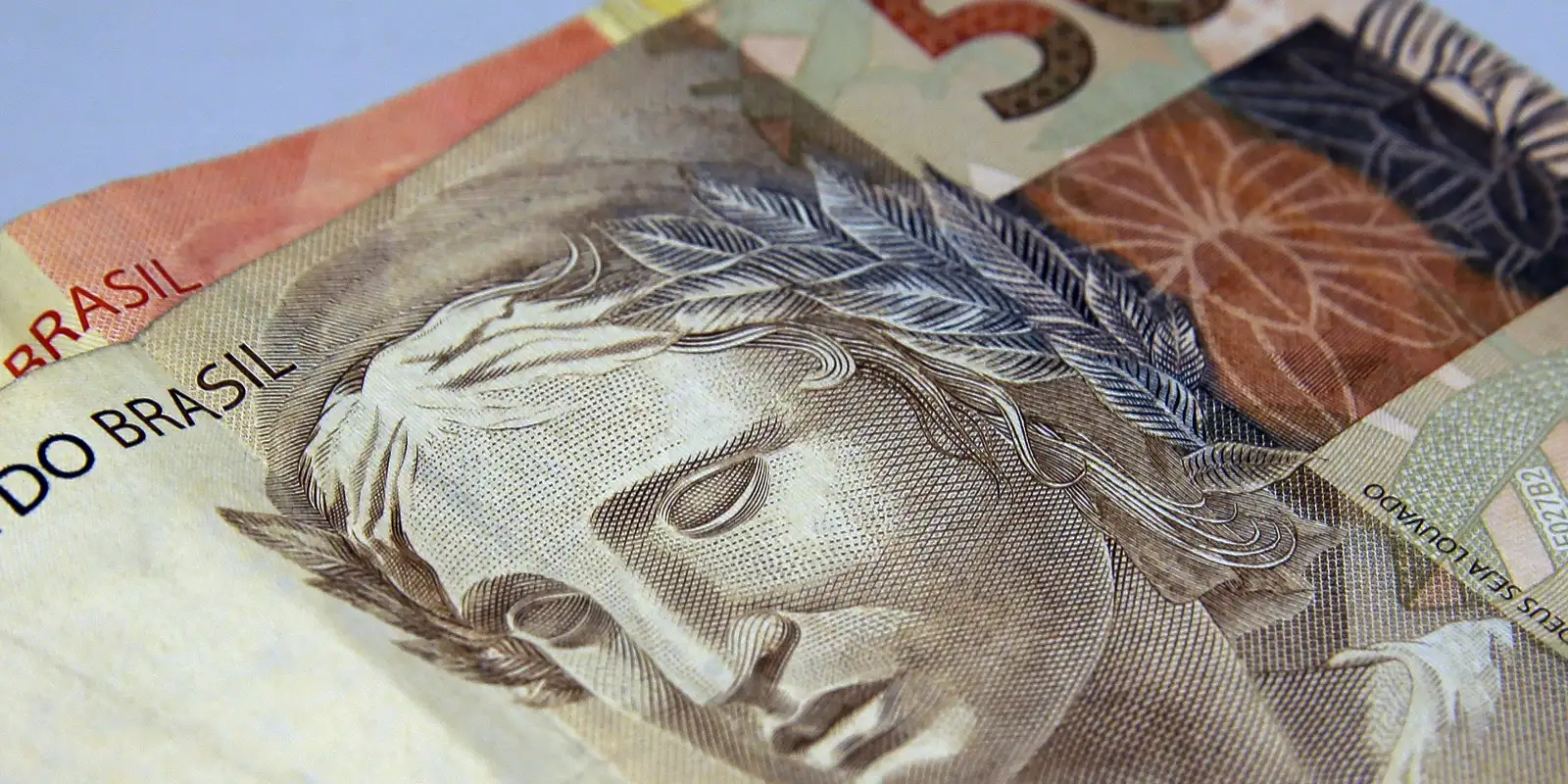 Saques na poupança chegam a R$ 10,5 bilhões em agosto