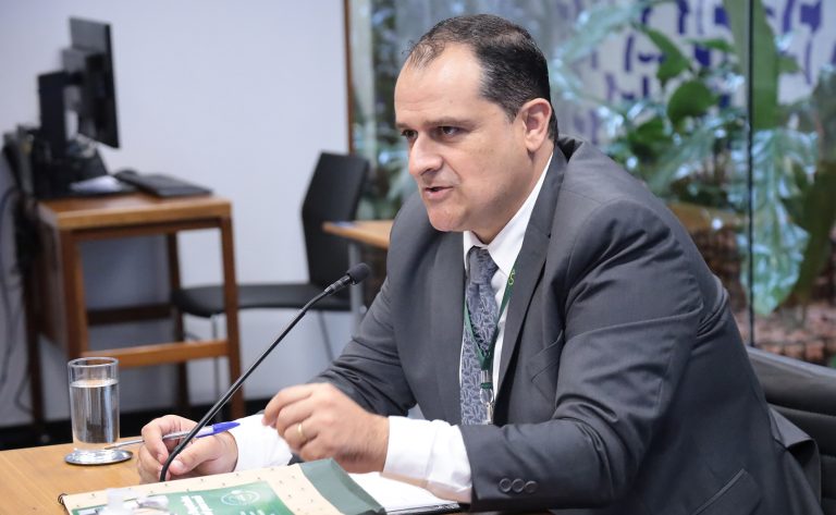Desafios da comunicação pública são debatidos em congresso na Câmara