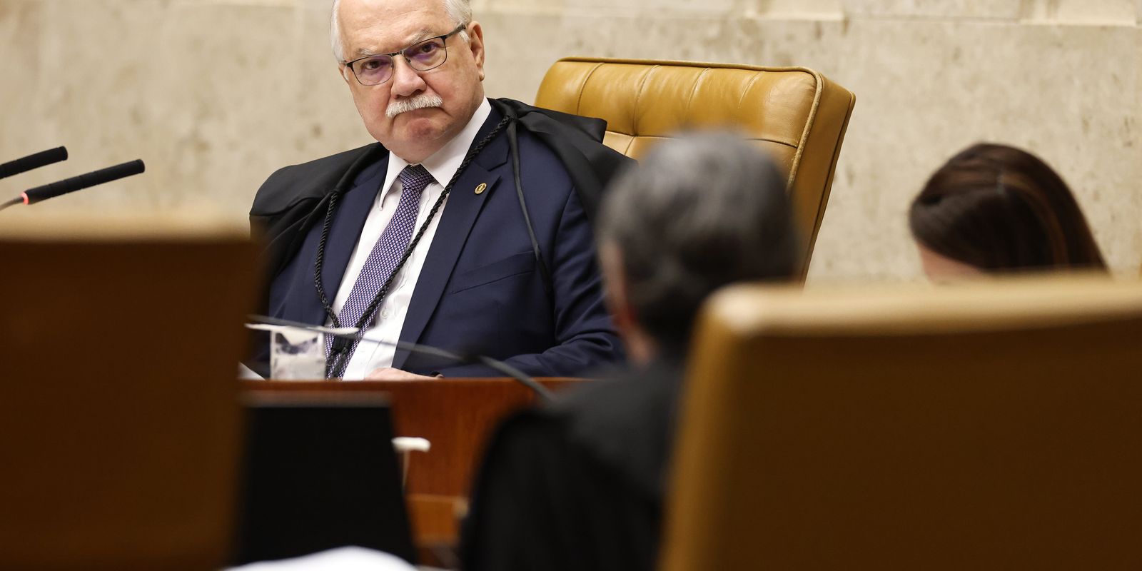 Edson fachin retira da pauta do supremo tribunal federal julgamento sobre mendonça