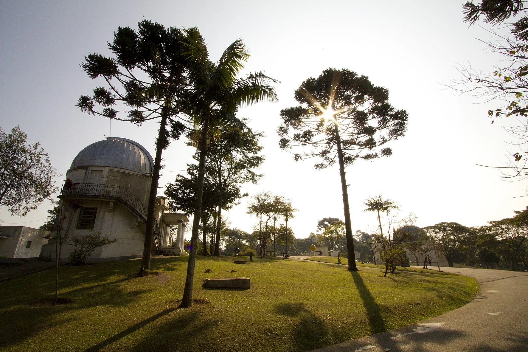 Parque CienTec realiza evento noturno gratuito com trilhas e astronomia