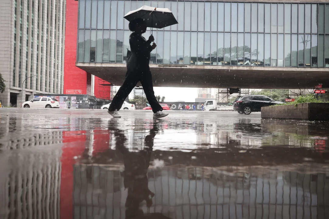 Previsão do tempo em São Paulo traz alerta de instabilidade nesta sexta-feira