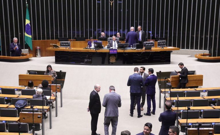 Câmara dos Deputados analisa acordo do Mercosul sobre violência de gênero