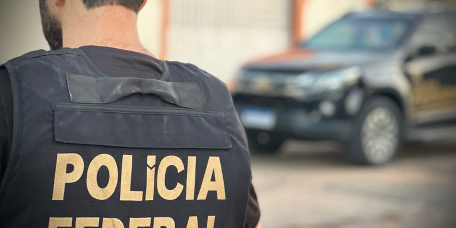 Polícia Federal investiga uso de broches com câmera para registrar votos
