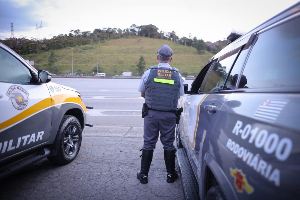 Polícia realiza grande apreensão de drogas na Rodovia Raposo Tavares em SP