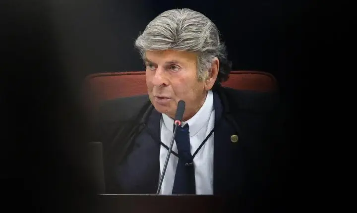 Luiz Fux pede acesso a processos contra Jair Bolsonaro no STF