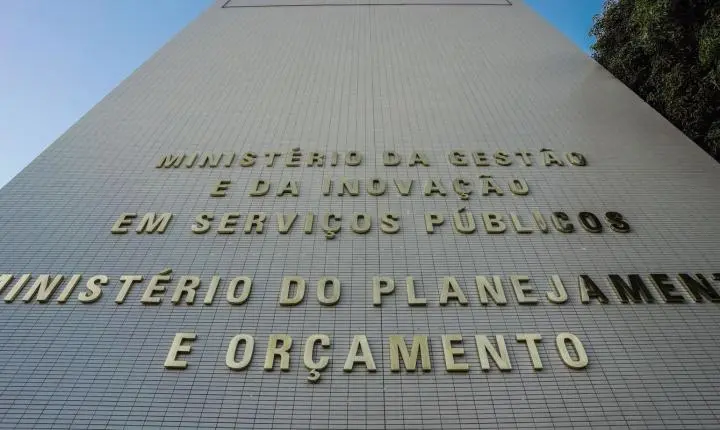 Governo libera crédito suplementar de R$ 5,1 bilhões para a saúde e BPC